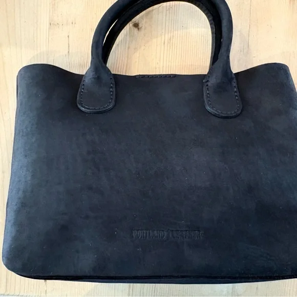 Portland Leather Black Crossbody Tote - Picture 2 of 5